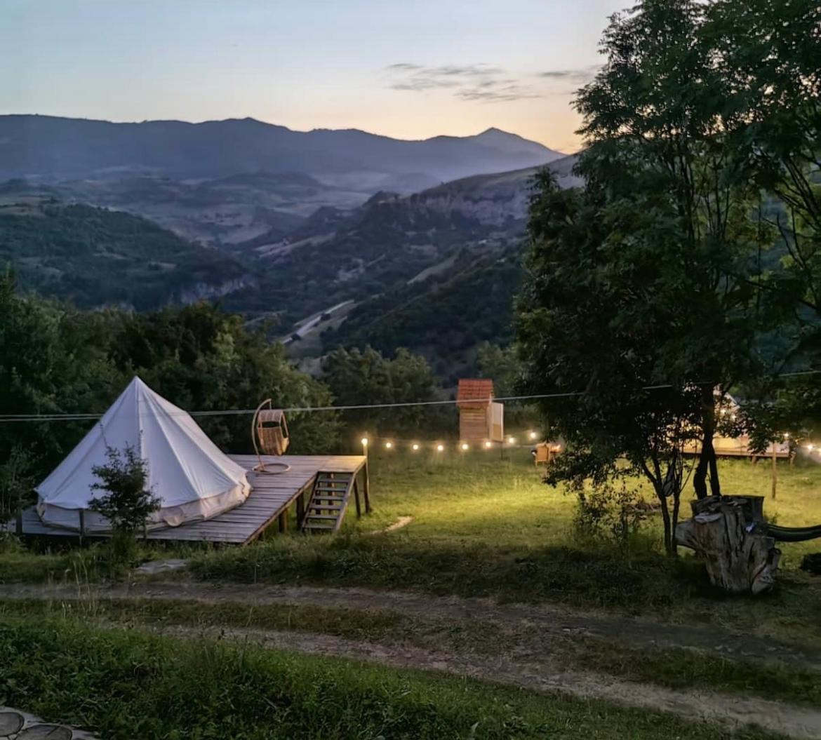 Alereks Mountain Camping Tumanyan المظهر الخارجي الصورة