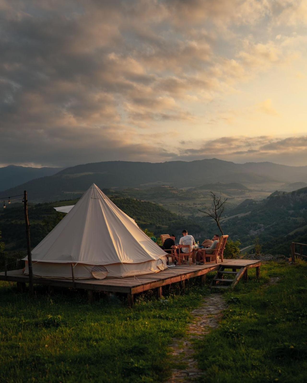 Alereks Mountain Camping Tumanyan المظهر الخارجي الصورة